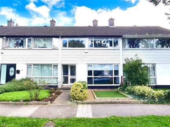 6 Bayside Square East, Sutton, D13