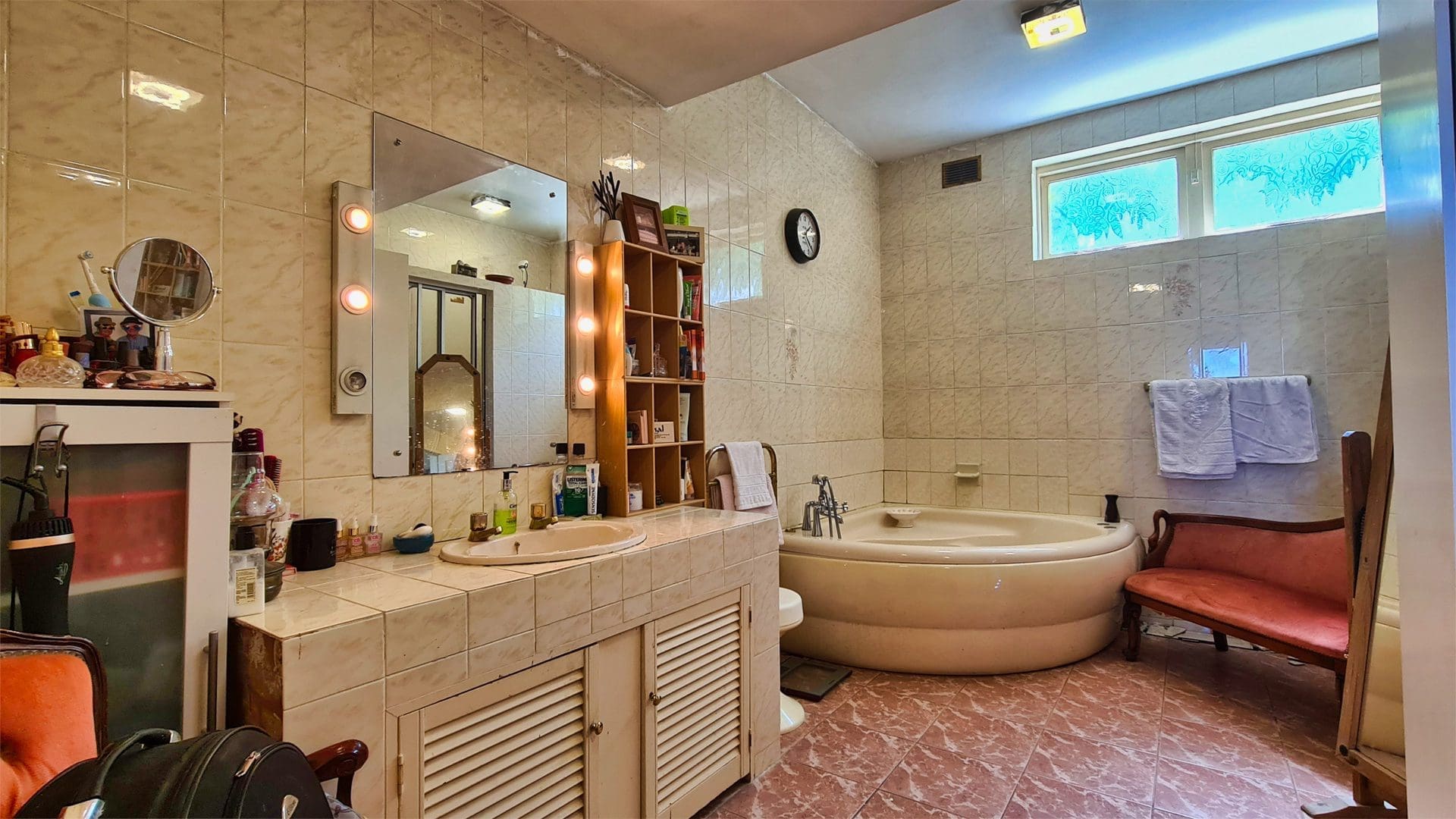 Dawn View – bathroom edit Dawn View, Balscaddan Rd, Howth, Co. Dublin