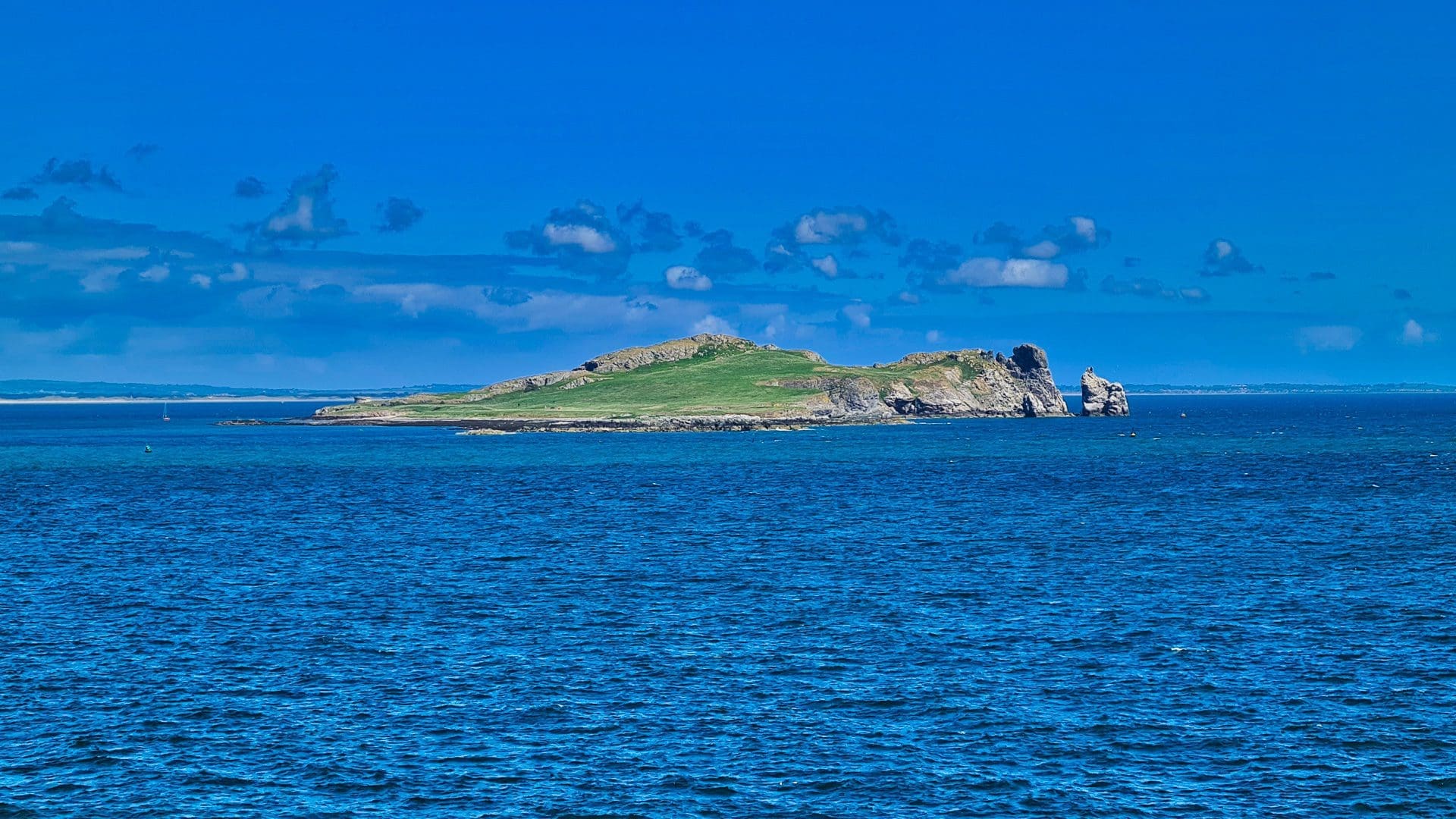 View – Irelands Eye edit Dawn View, Balscaddan Rd, Howth, Co. Dublin