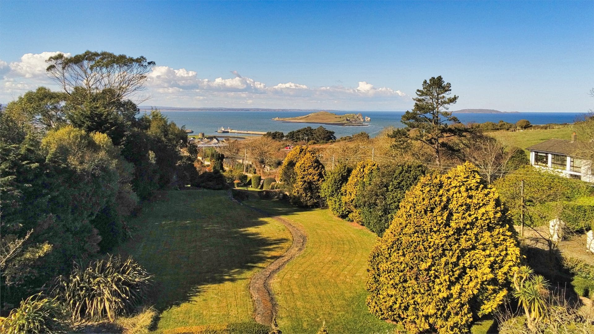 drone10E Glenview, Thormanby Rd, Howth, Co. Dublin