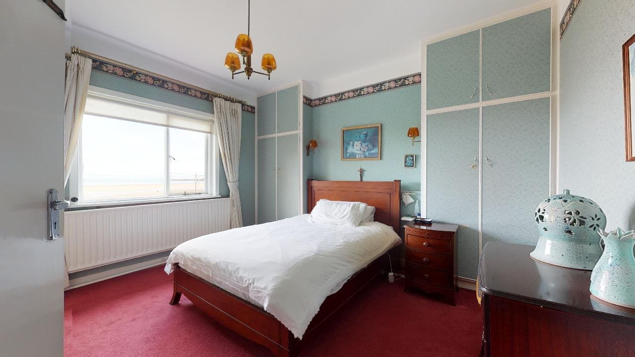 54 Howth Road, Howth, Co. Dublin
