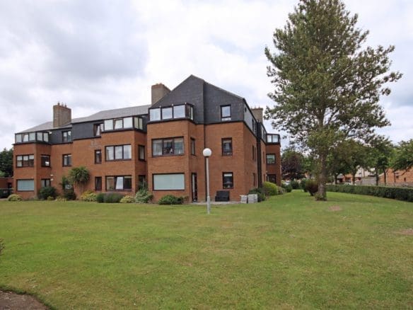 28D Radcliffe, Dublin Road, Sutton, Dublin 13