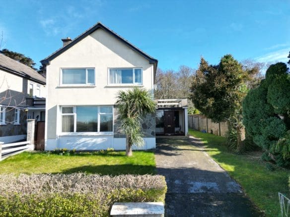 73 St Fintan’s Crescent, Sutton, Dublin 13, D13 NW54