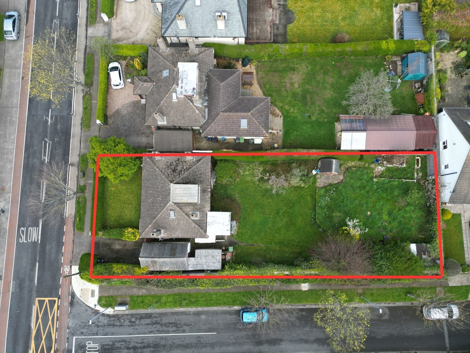 )20 Warrenhouse Rd side outline 20 Warrenhouse Rd outline from side view