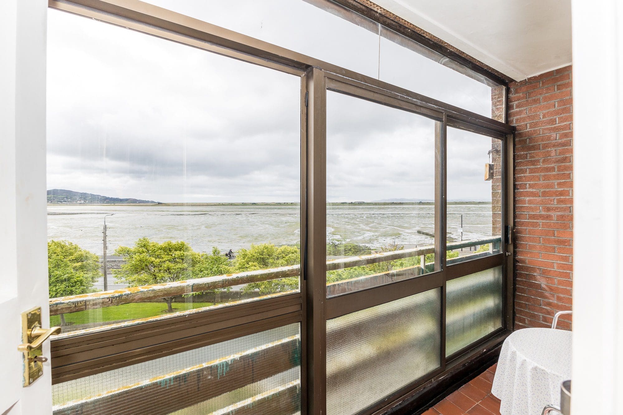 203A8867 Apartment 5, Mariners Court, Sutton, Dublin 13