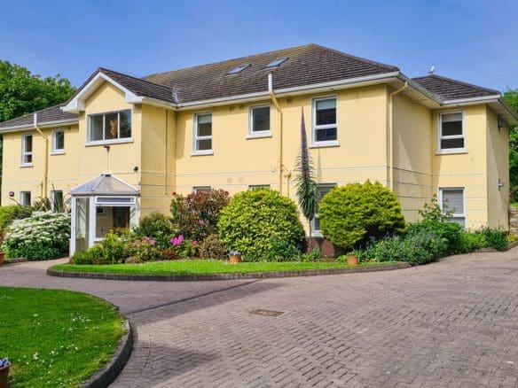 7 Saint Nessan’s, Thormanby Rd, Howth, Co. Dublin