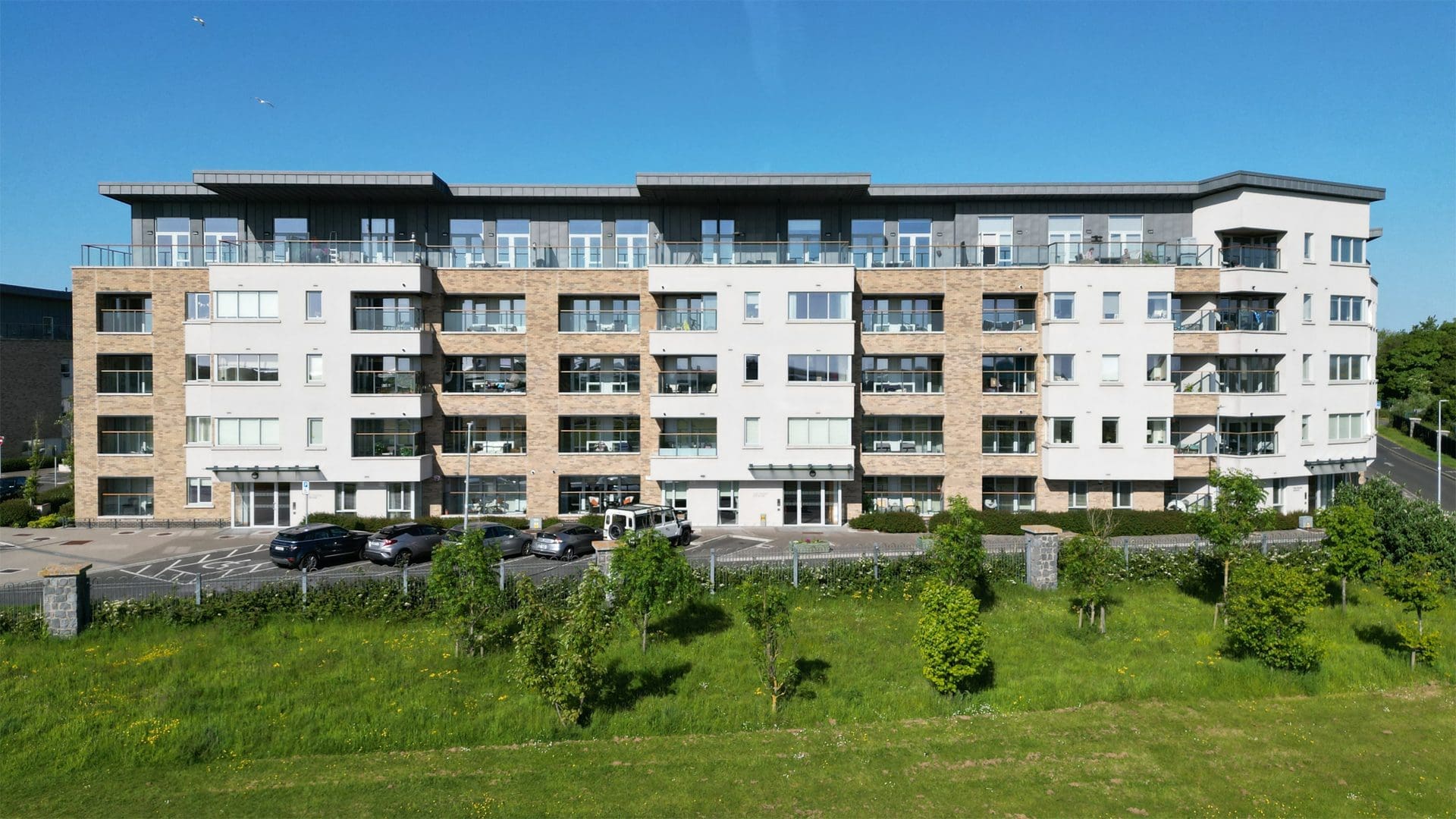 drone3 76 Oak House, Red Arches Drive, Baldoyle, D13