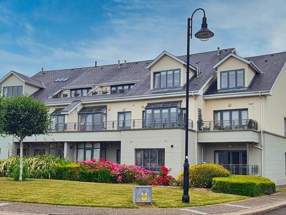 46 Corr Castle, Sutton, Dublin 13