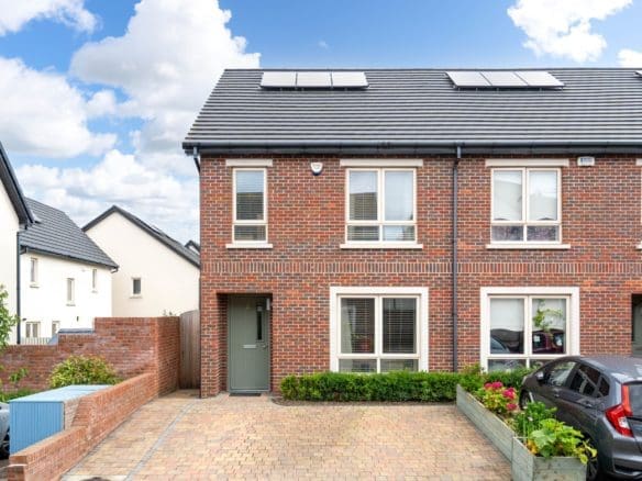 2 Parkside Close, Balgriffin, Dublin 13