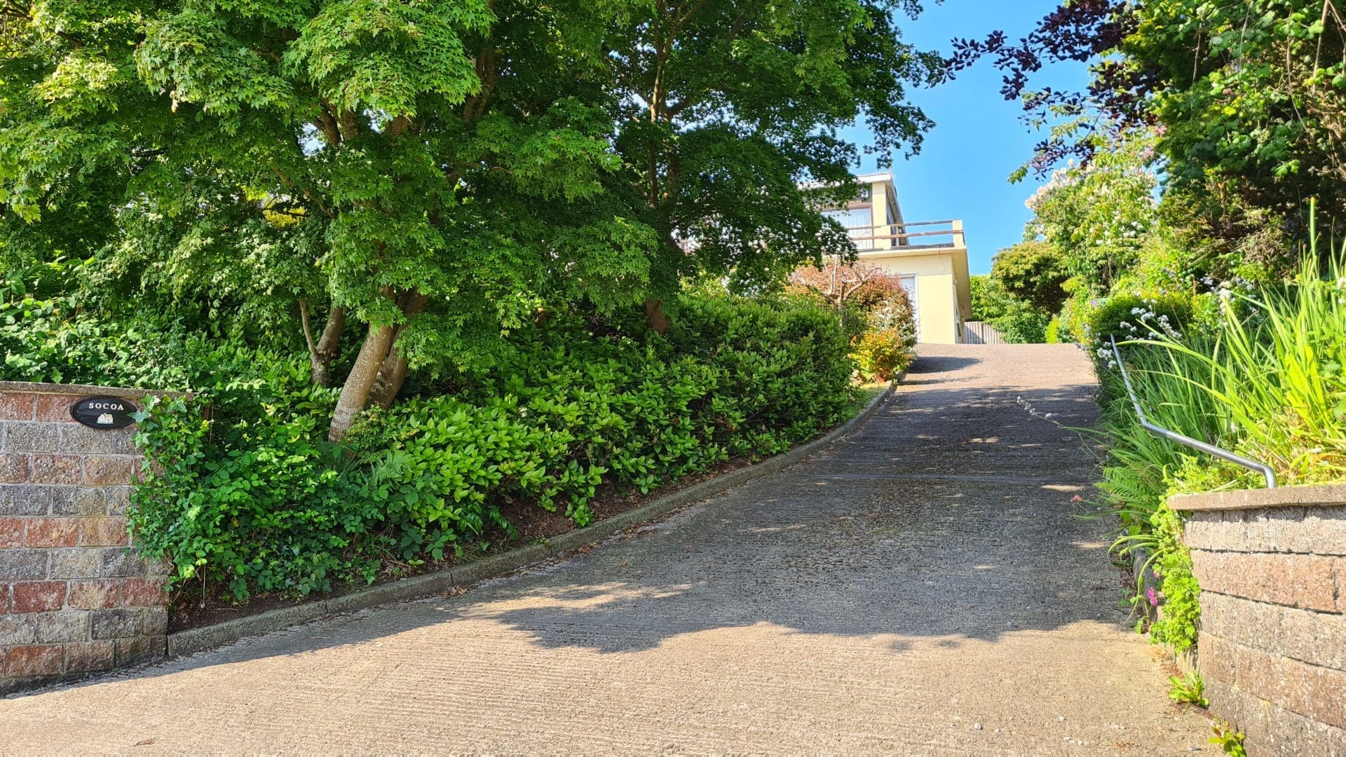 driveway Socoa, Balkill Rd, Howth, Co Dublin, D13H765