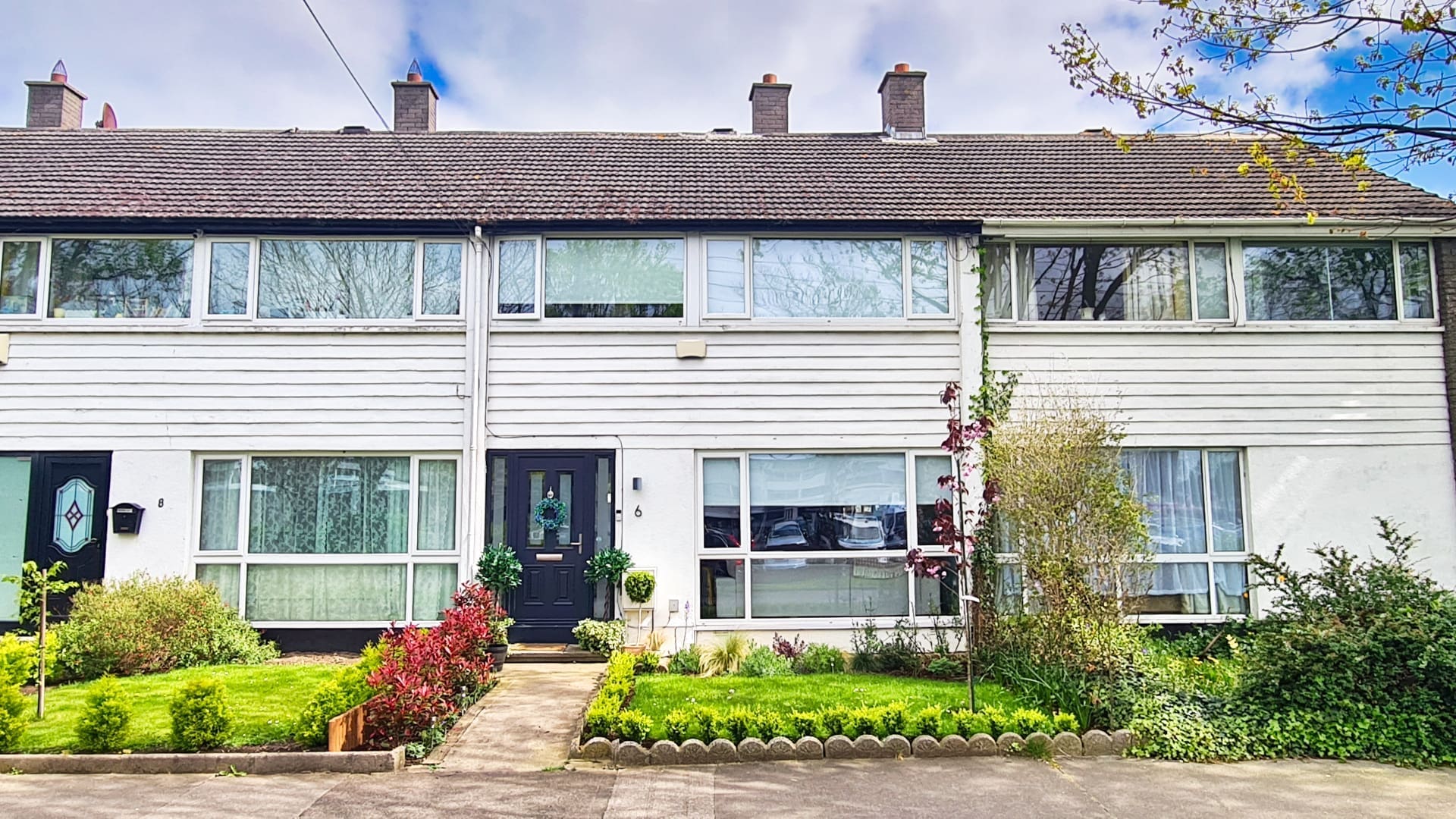 front2 6 Bayside Square East, Sutton, D13