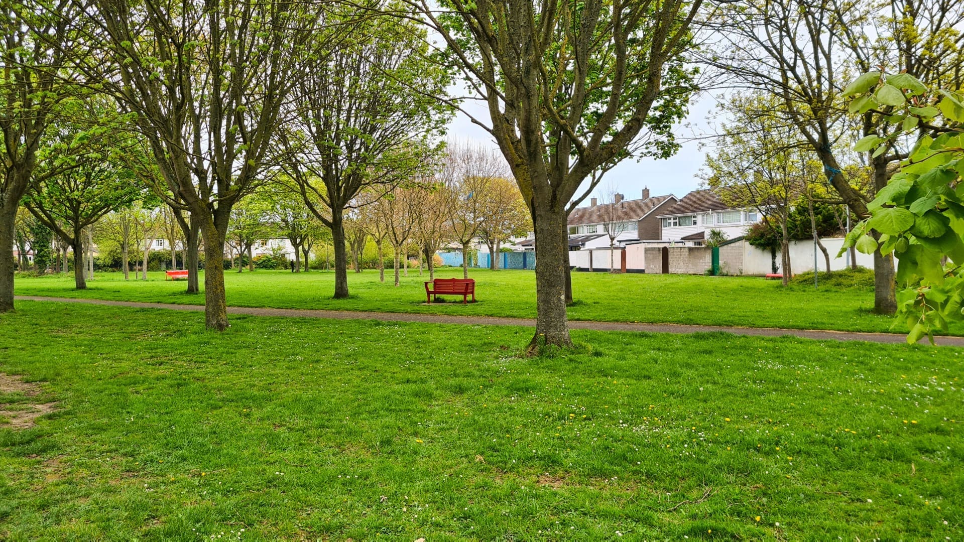 park 6 Bayside Square East, Sutton, D13
