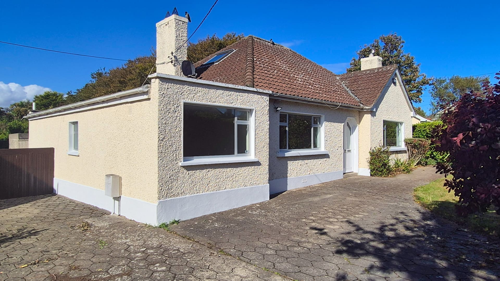 front 15 La Vista Avenue, Sutton, Dublin 13