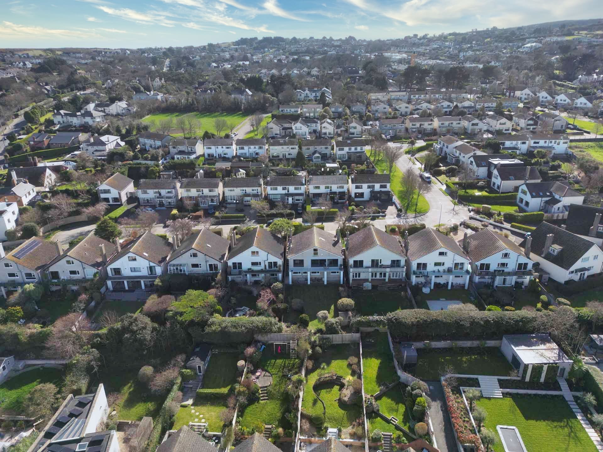 default 64 Thormanby Lawns, Howth, Co. Dublin