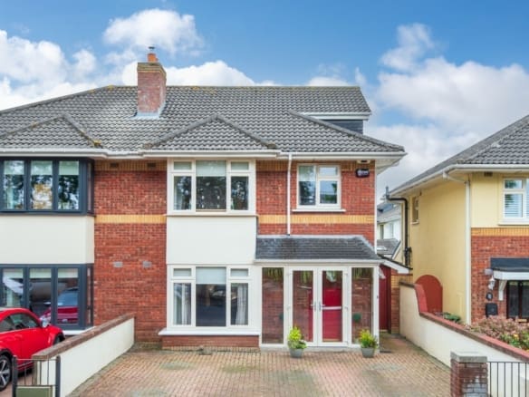 11 St.Davids Wood, Artane, Dublin 5