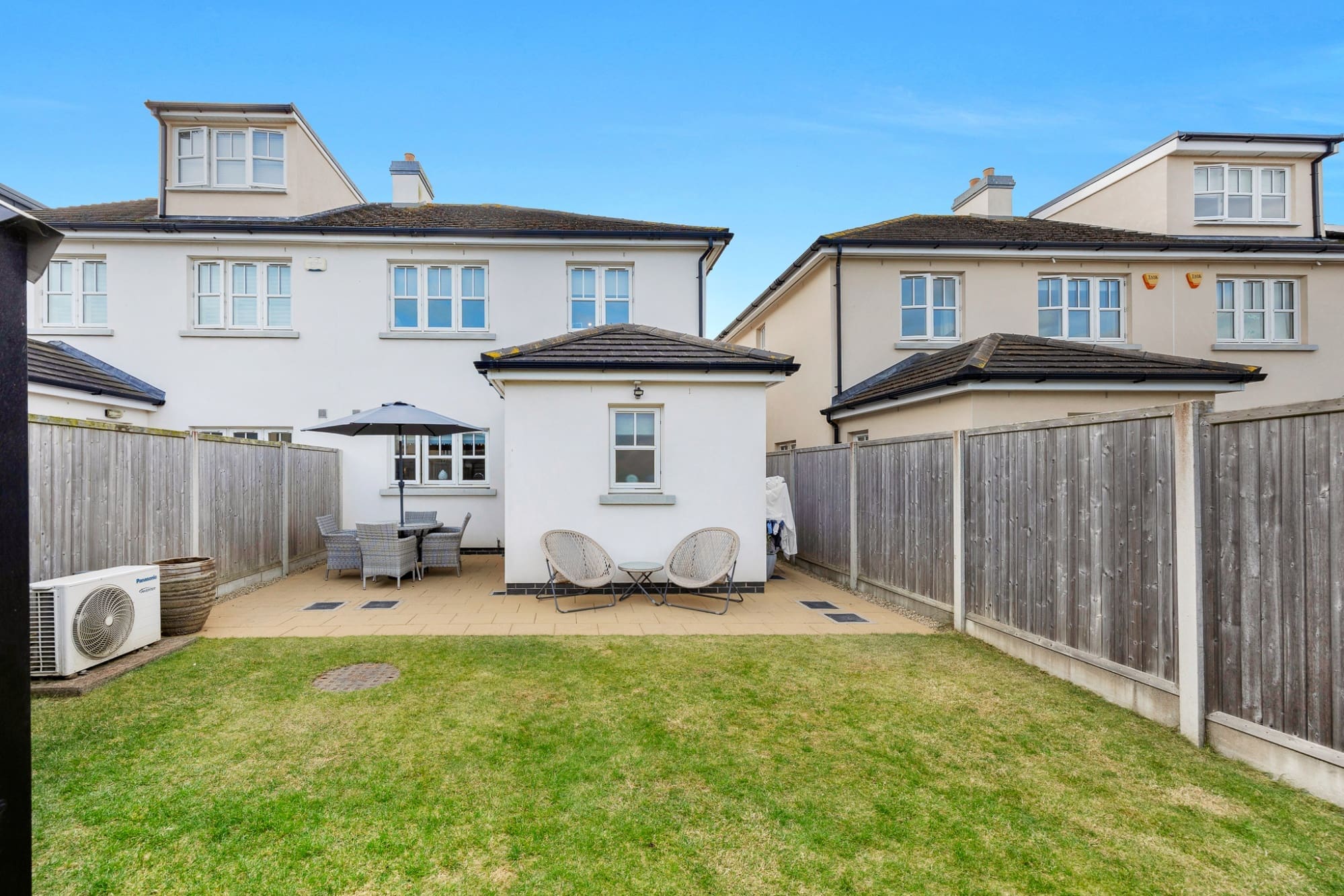 13 The Lawn, St.Marnocks Bay, Portmarnock, Co.Dublin