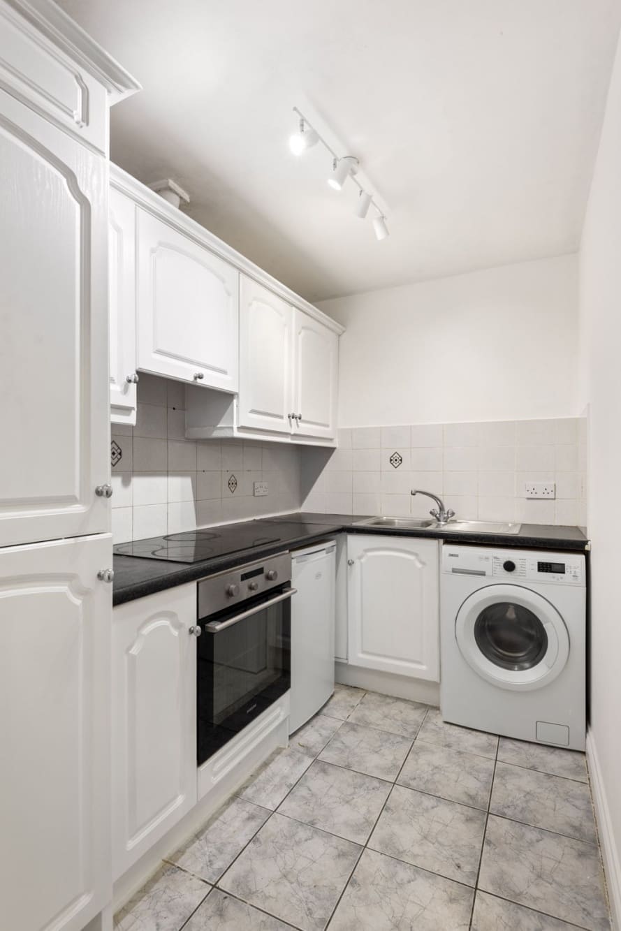 Kelly9-web-or-mls-Image -001 Apartment 1, Portmarnock Town Centre, Strand Road, Portmarnock, Co.Dublin