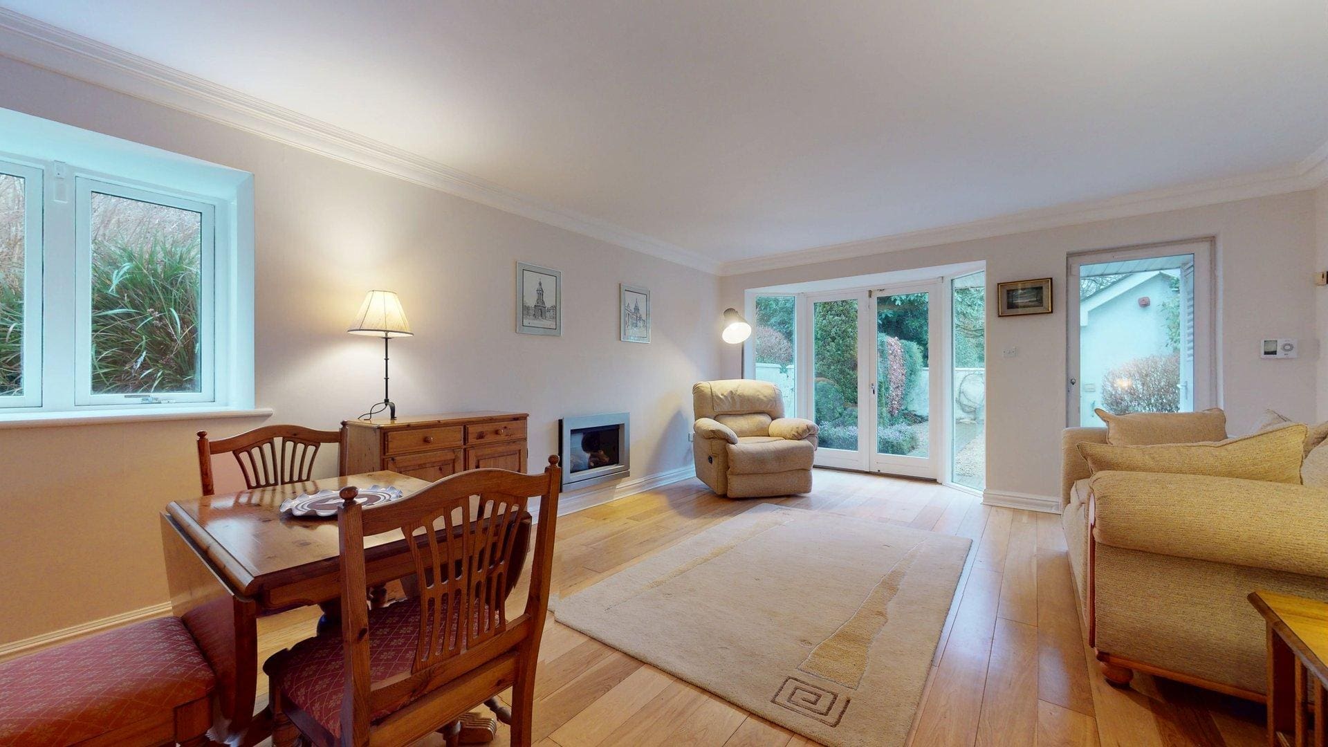 6 Woodside, Howth, Co. Dublin