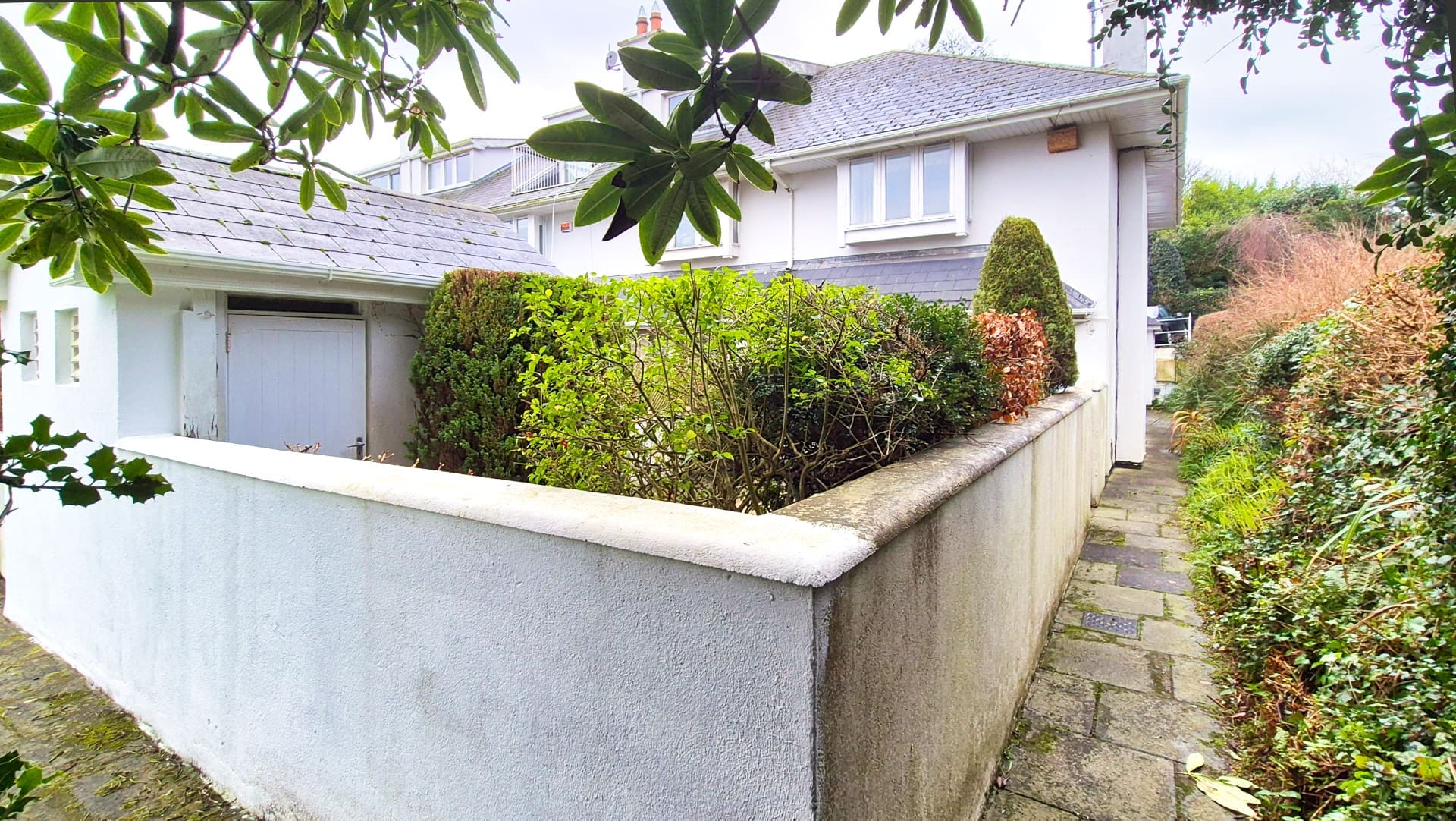 6 Woodside, Howth, Co. Dublin