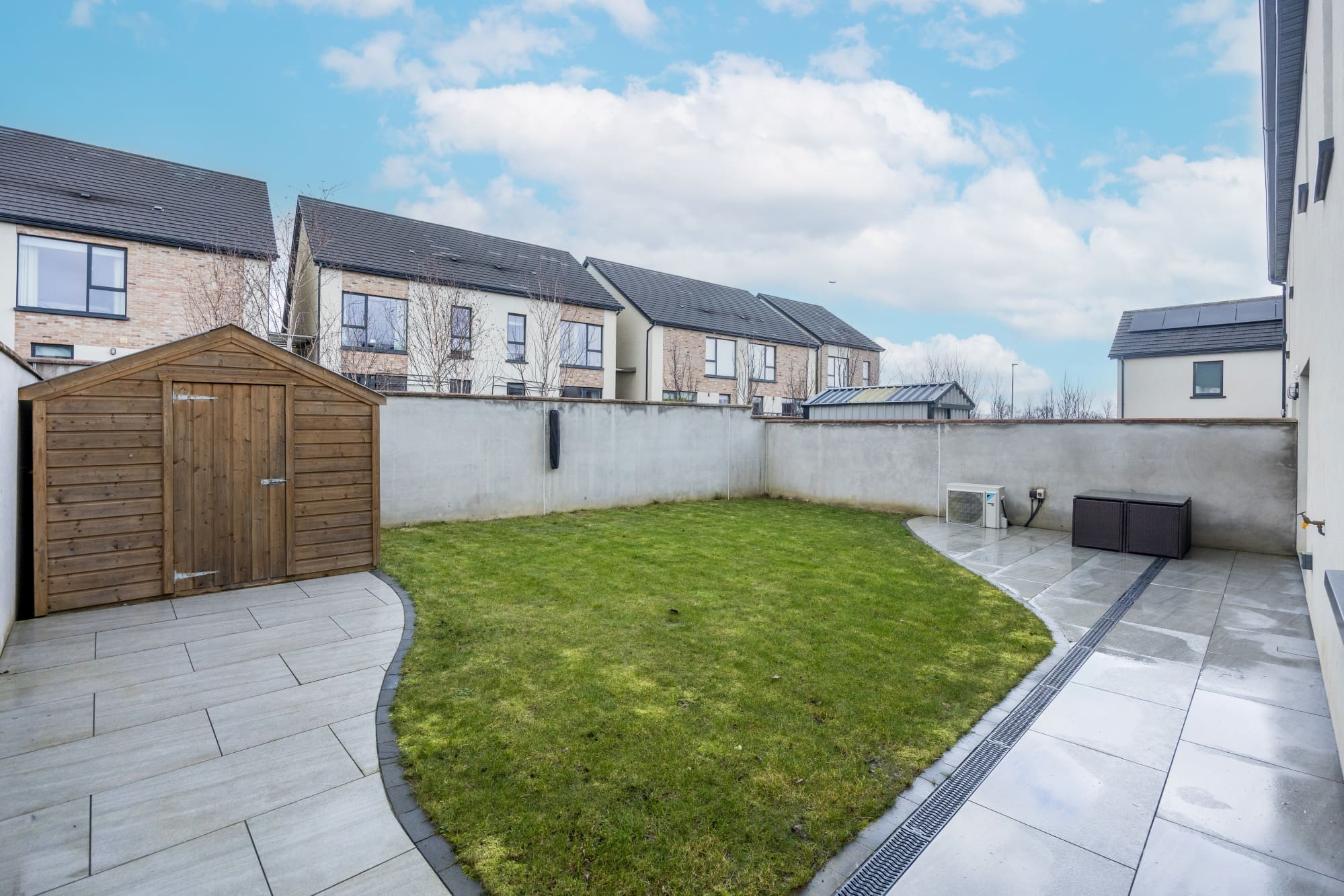 33 The Crescent, St. Marnocks Bay, Portmarnock, Co.Dublin