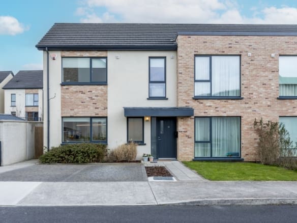 33 The Crescent, St. Marnocks Bay, Portmarnock, Co.Dublin