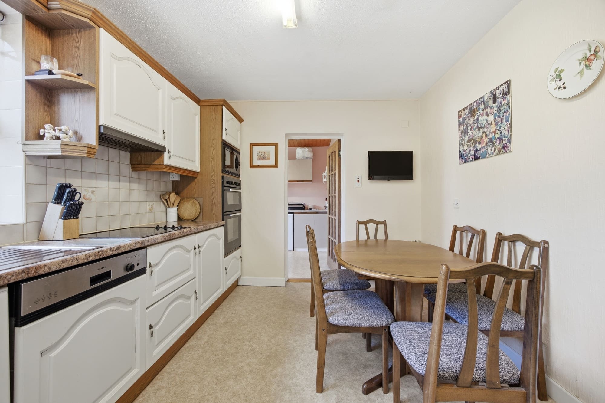 33 Dewbury Park, Portmarnock, Co. Dublin