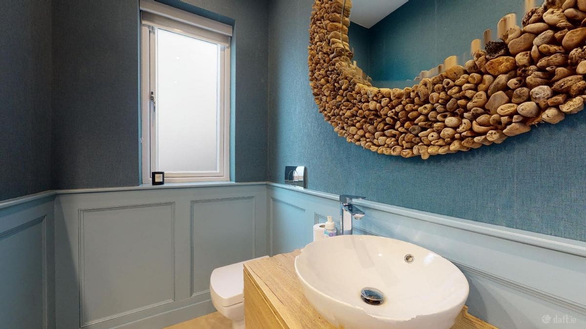 Bathroom 1 Grey’s Lane, Howth, Dublin 13