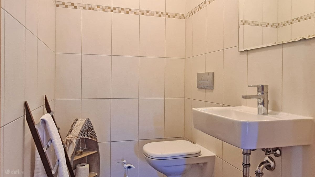 Bathroom 2 Glencarraig, Sutton, Dublin 13