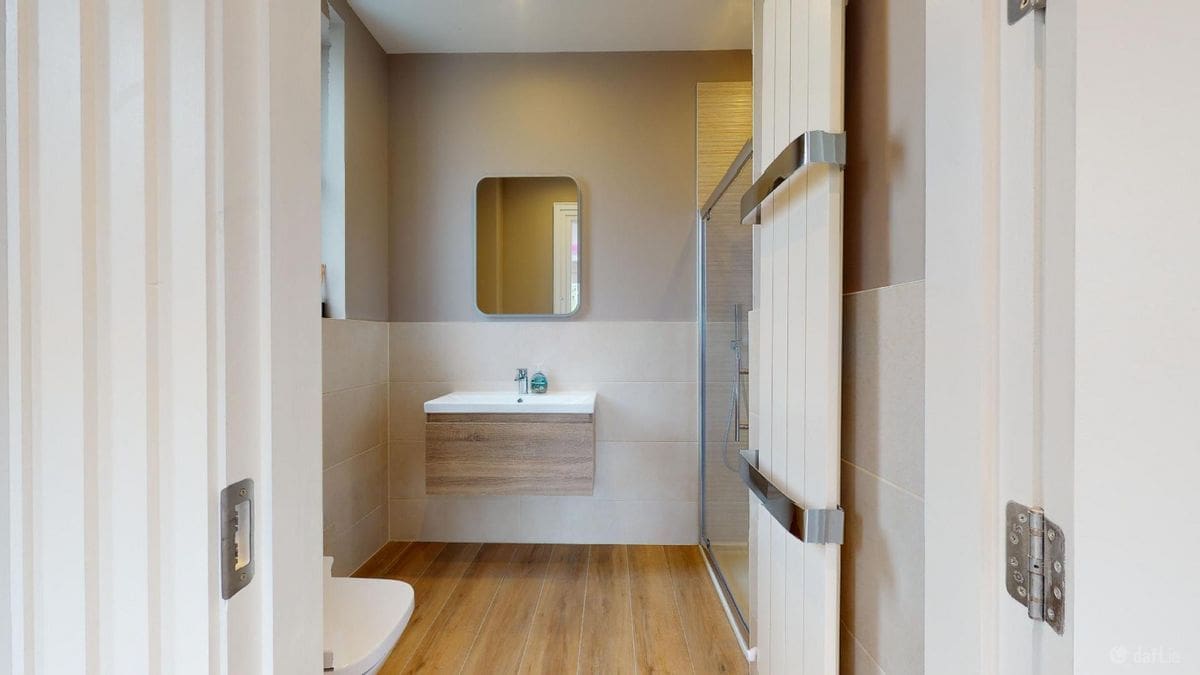 Bathroom 2 Grey’s Lane, Howth, Dublin 13
