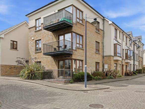 11 The Court, Robswall, Malahide, Co. Dublin