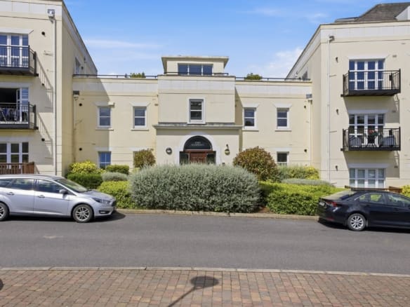 72 The Fairways, Seabrook Manor, Portmarnock, Co. Dublin