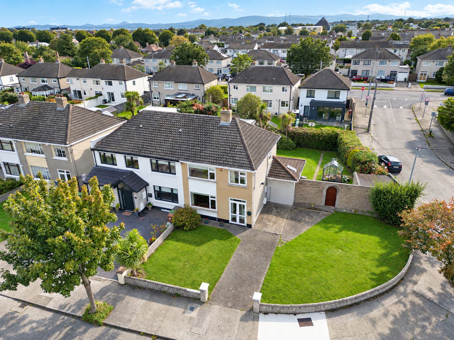 sky1 2 Alden Drive, Sutton, Dublin 13