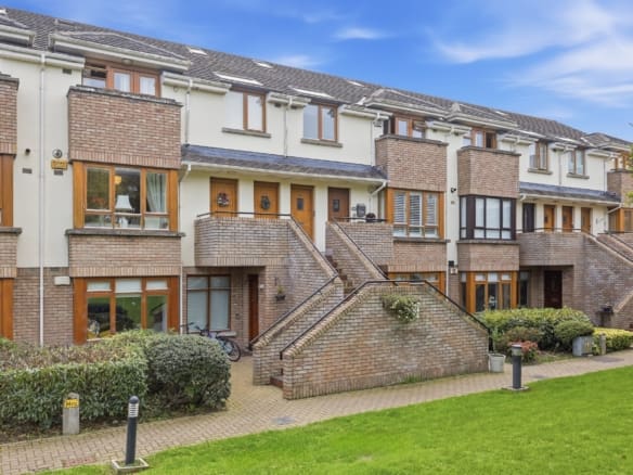34 Mountfield Park, Seamount Road, Malahide, Co. Dublin