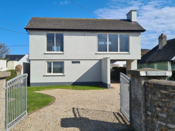 Slieve Na Mon, 13a Strand Rd, Sutton, D13
