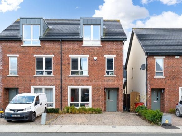 9 Parkside Walk, Balgriffin, Dublin 13