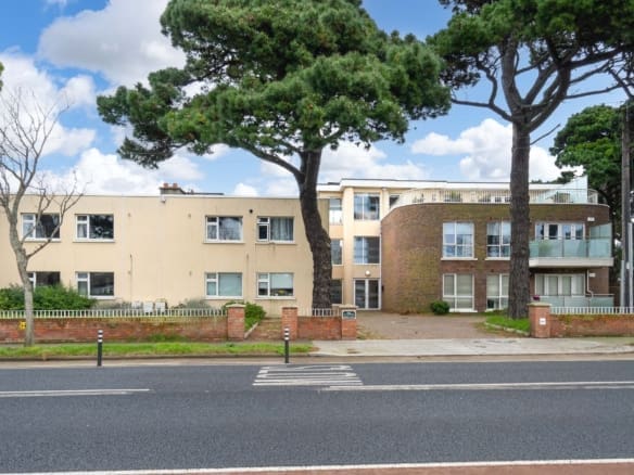 Apartment 4, Warrencourt, Baldoyle, Dublin 13