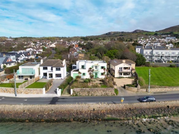 Ceuta, 29 Sutton Strand, Sutton, Dublin 13