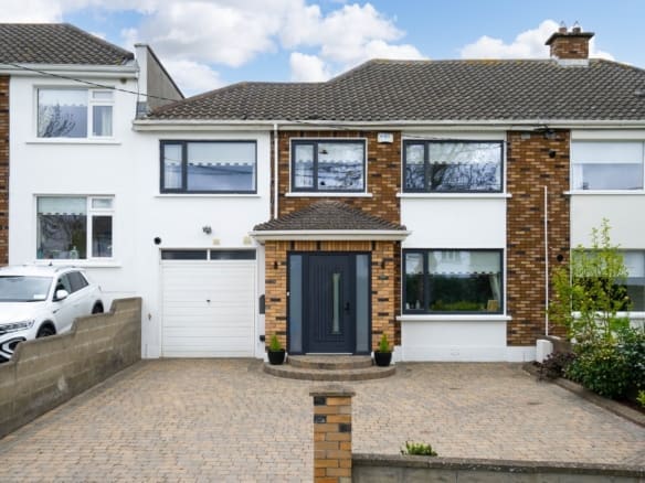 52 Carrickhill Road, Portmarnock, Co Dublin