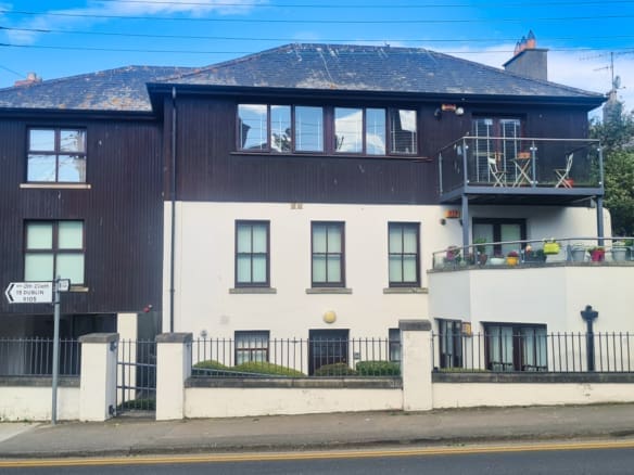 4 Emo House, Main Street, Howth, Co. Dublin