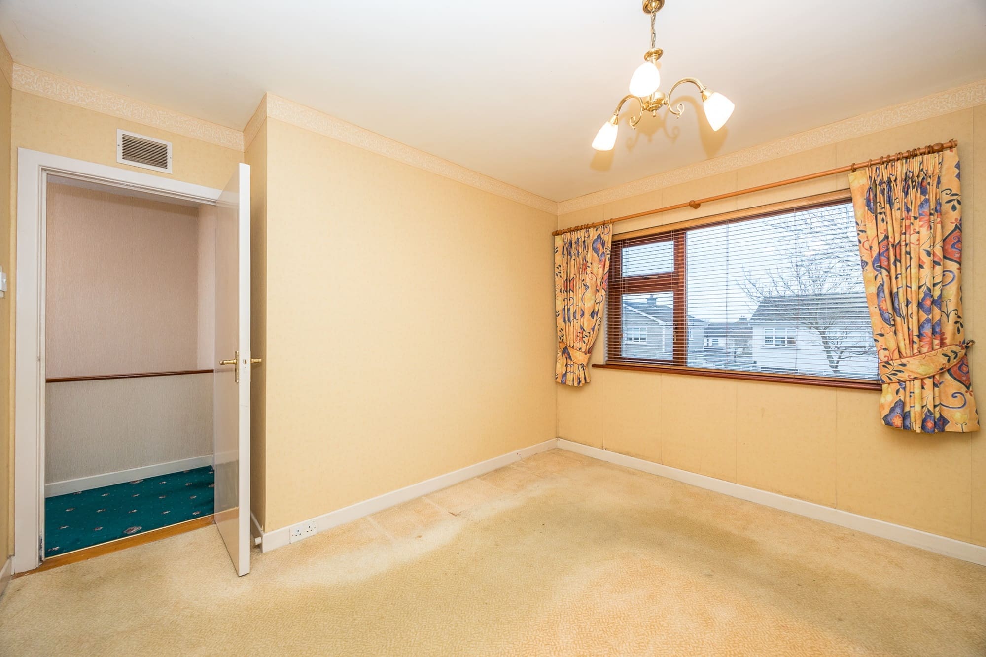 37 Carrickhill Walk, Portmarnock, Co.Dublin