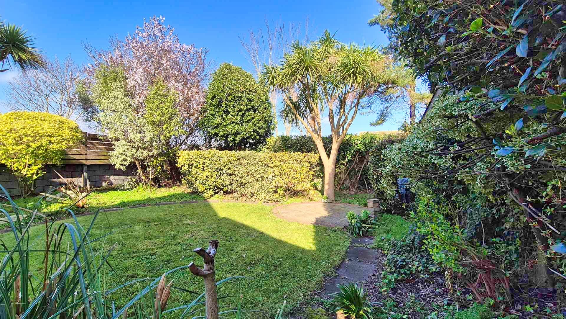 16 Warrenhouse Rd, Baldoyle, Dublin 13