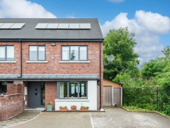 12 The Drive, Station Manor, Portmarnock, Co.Dublin