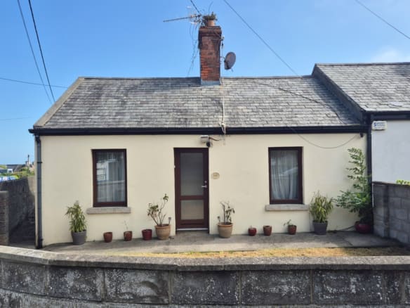 68 Saint Peters Terrace, Howth, Co. Dublin