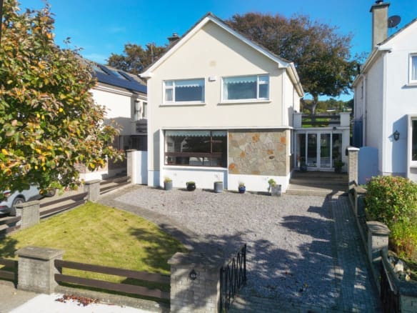45 Saint Fintan’s Crescent, Sutton, Dublin 13
