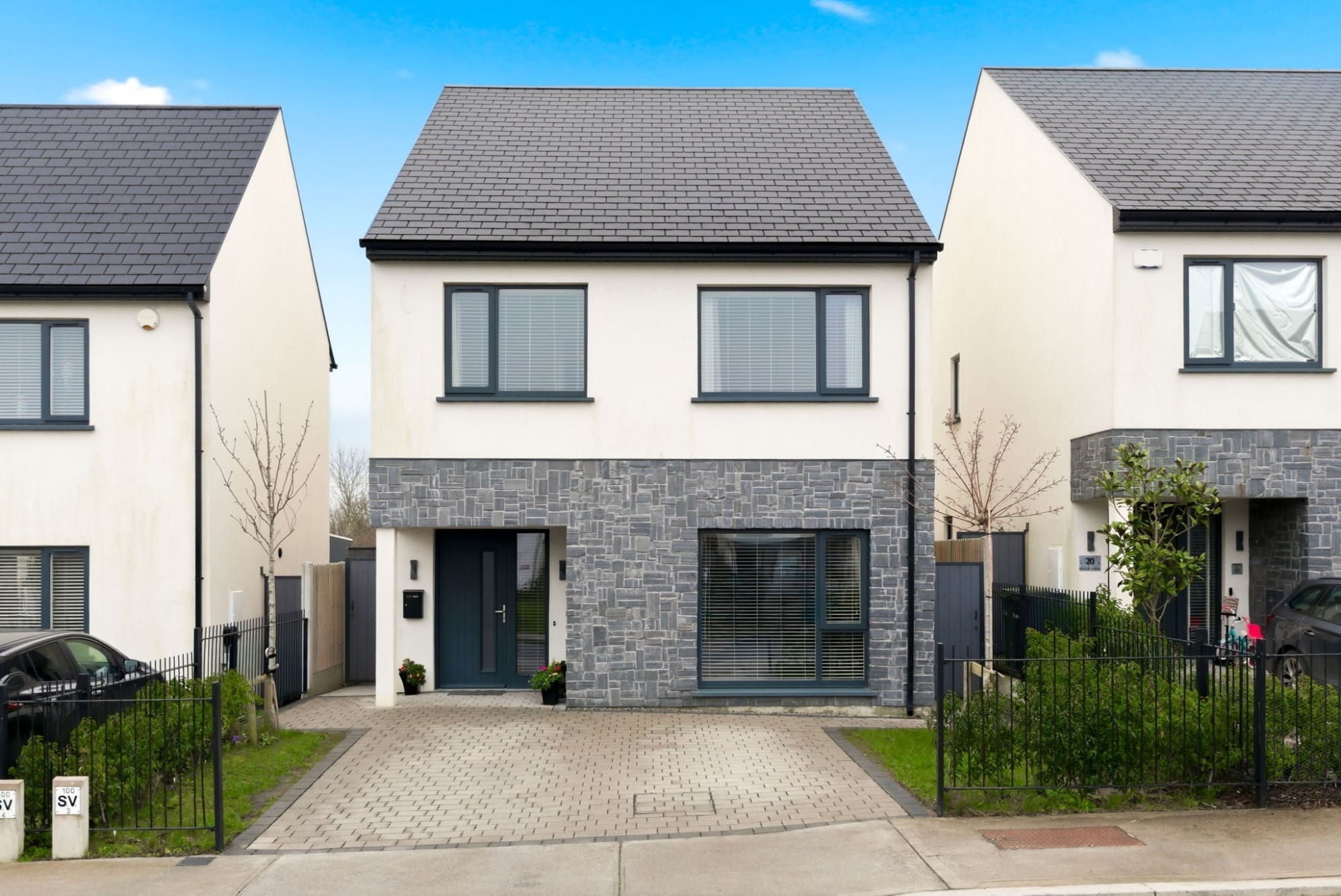 batch_1-web-or-mls-external-5 19 River View, Rowlestown East, Swords, Co. Dublin