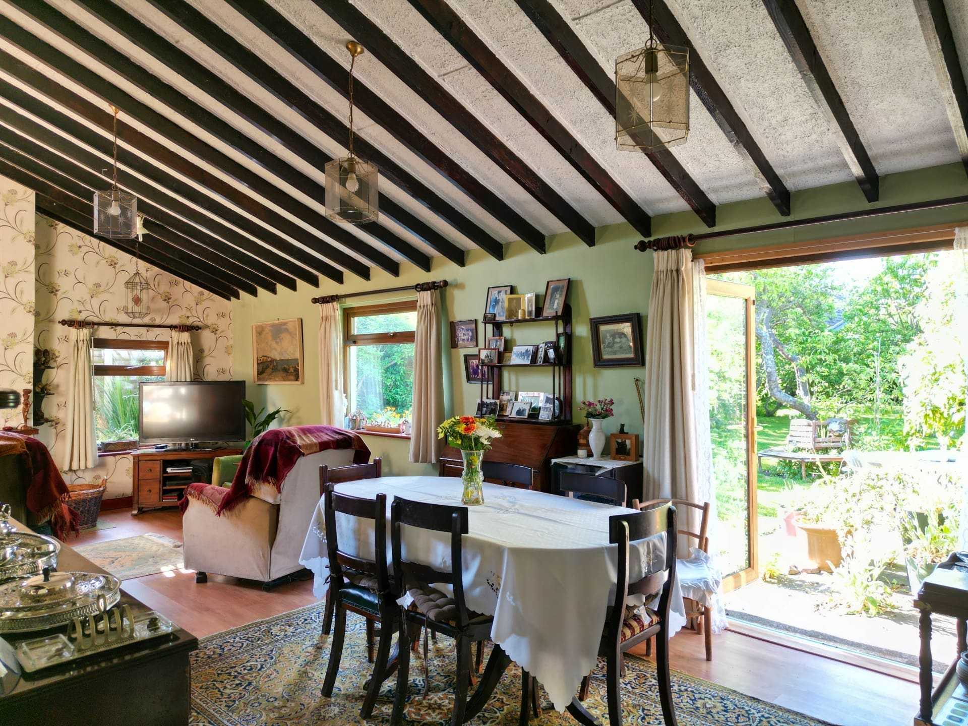Homeleigh, 76 Dublin Road, Sutton, D13