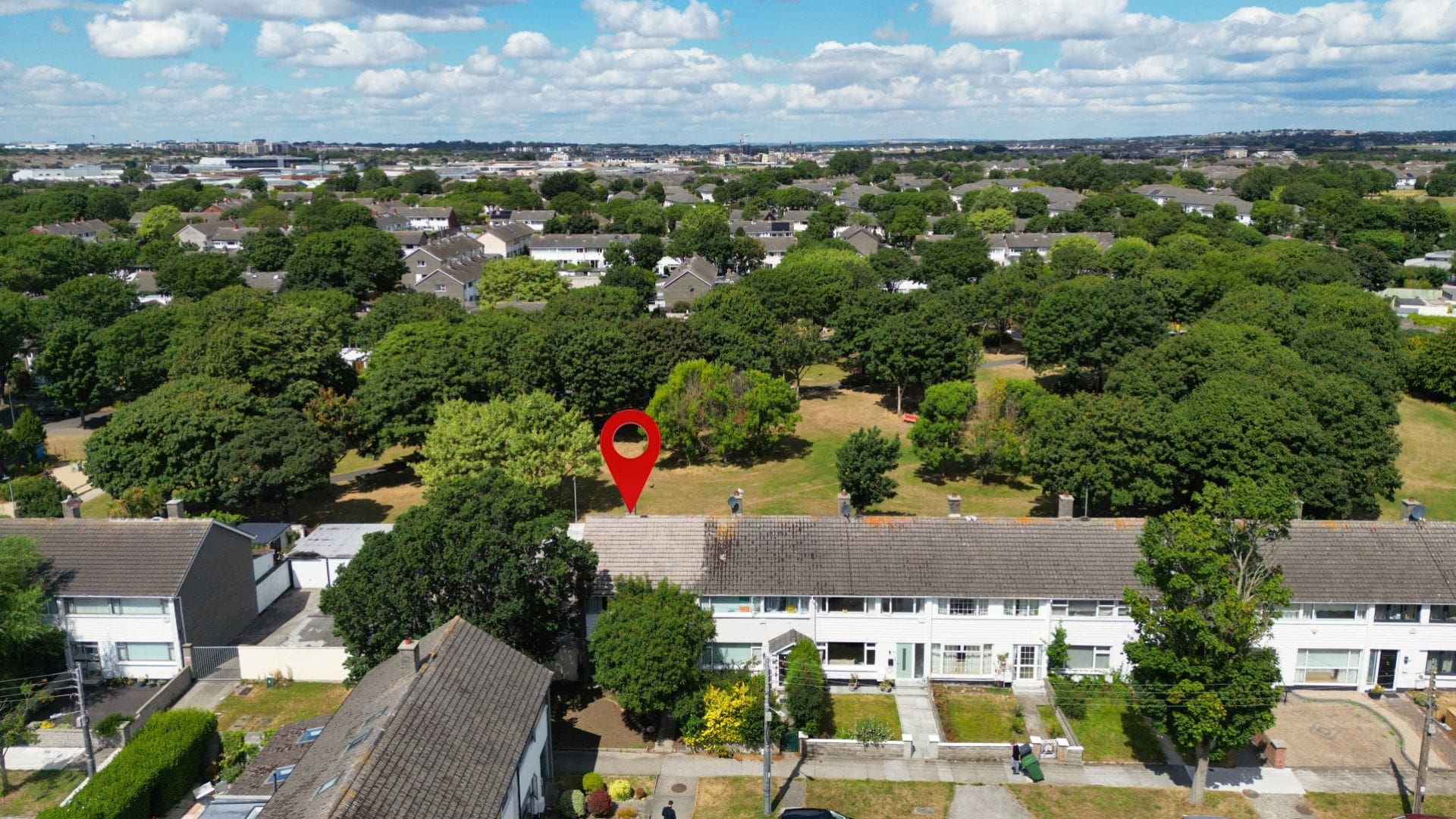 drone2pin 79 Sutton Grove, Sutton, D13